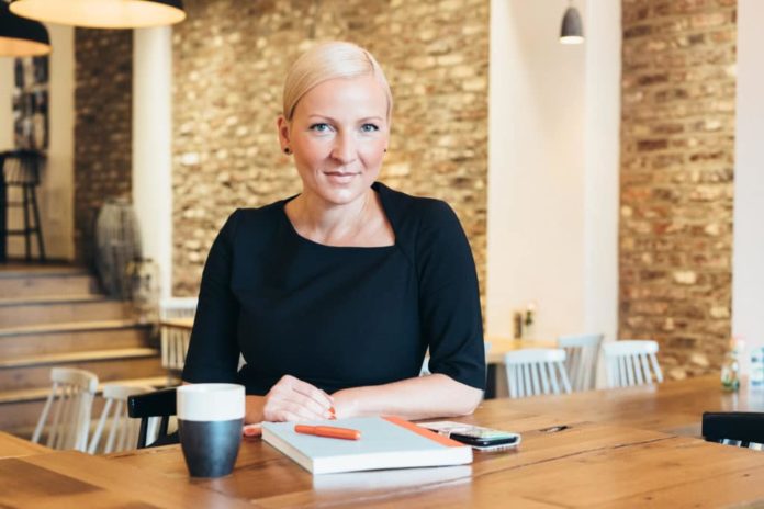 1_Jeannine-Koch_Credits_Jan-Florian-Dietrich-1024x683