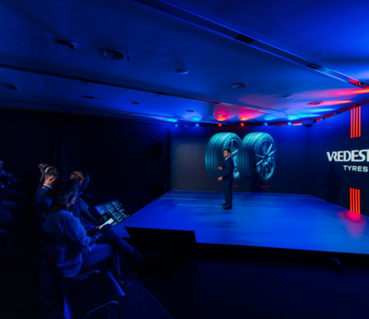 Launch of the Quatrac Pro 2 by Vredestein Tyres
